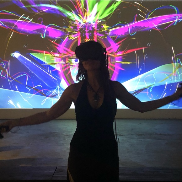 Meet your Posher✌🏽Alissa - Picture 6 of 7